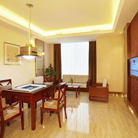 Eurasia Convention International Hotel Wuhan Exterior photo