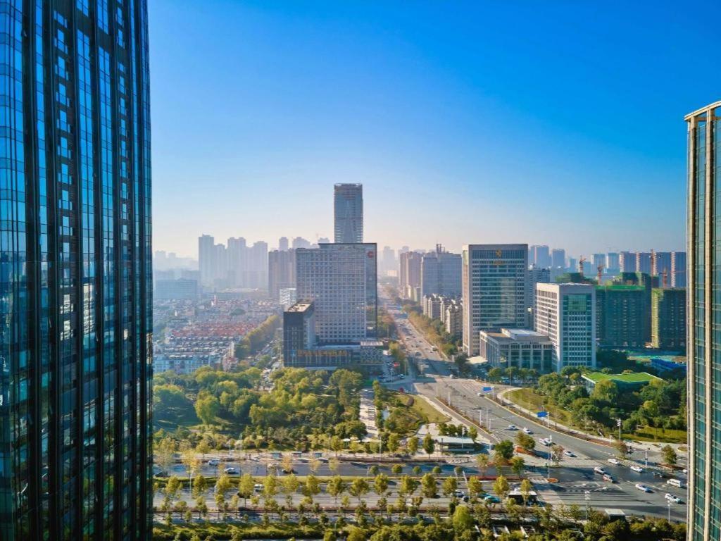 Eurasia Convention International Hotel Wuhan Exterior photo